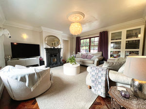 Photo 14- click for photo gallery